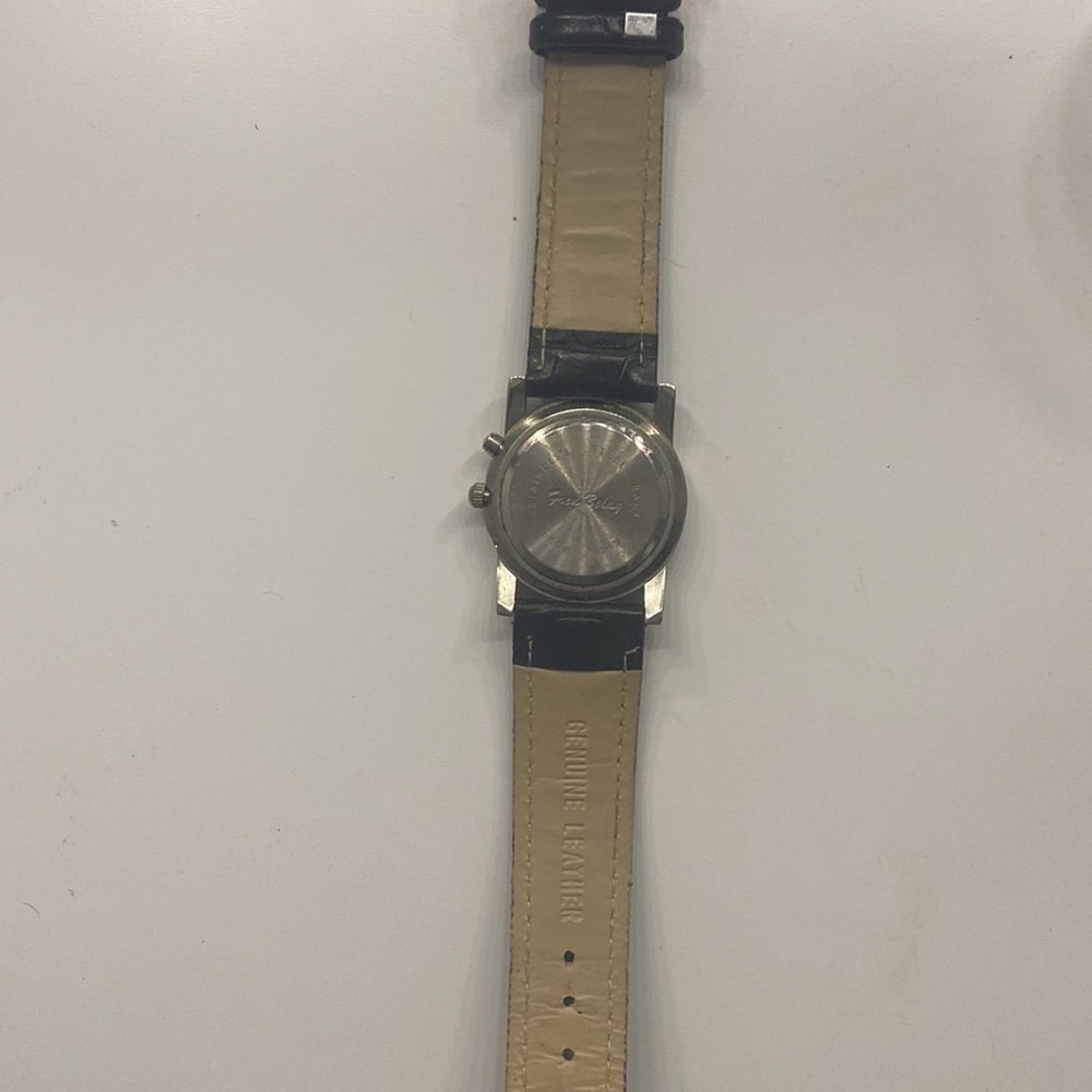Watch - Picture 3 of 3